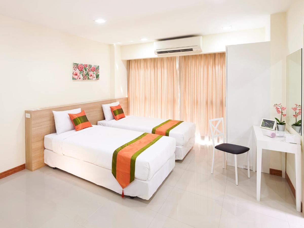 เดอะ พลิมเพลซ โฮเทล Hotel กรุงเทพมหานคร ภายนอก รูปภาพ